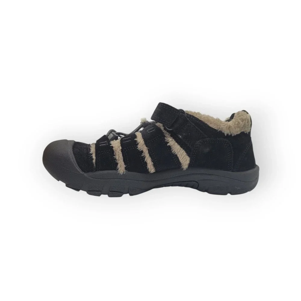 KEEN‎ Unisex Big Kid Newport Shoe – Size 4 Casual Outdoor Trail Sandal